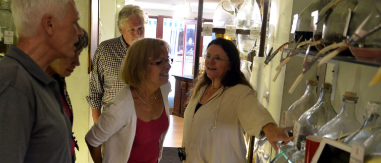 AAA8009 Fuehrung Reise 02 768x330