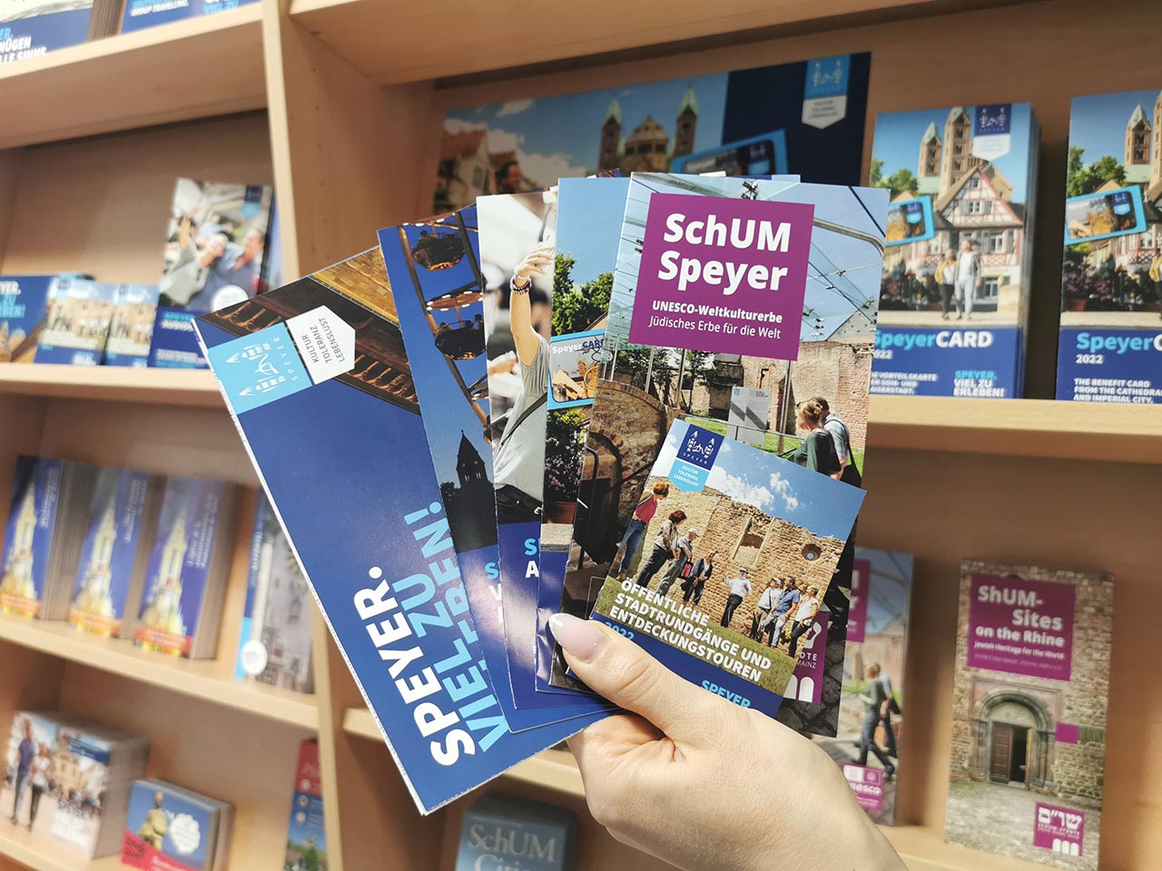 Prospektübersicht Tourist-Info, Foto: Stadt Speyer