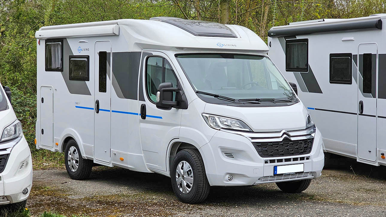 C 60 SP in Arnstadt mieten und online buchen.