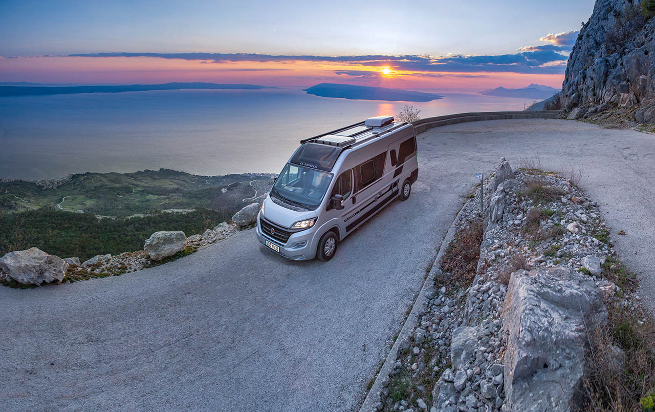 Über 94.000 Neuzulassungen 2025. Reisemobile legen zu, Gebrauchtmarkt boomt. CIVD zieht positive Bilanz und blickt optimistisch auf 2026. Foto: Adria // DCV